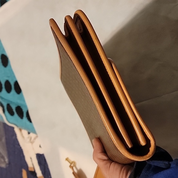 Authentic Celine clutch - Picture 7 of 13